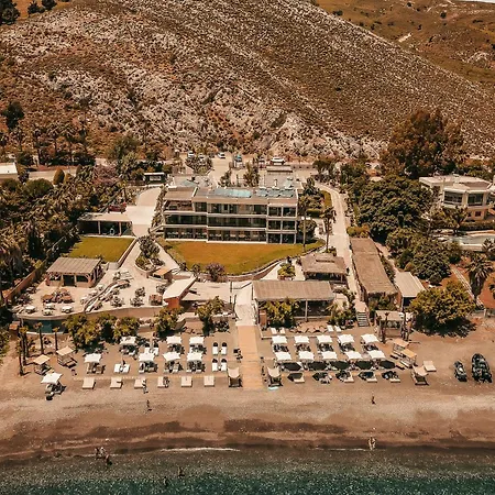 Sagredo Beachfront Retreat & Spa By E-Geo-3